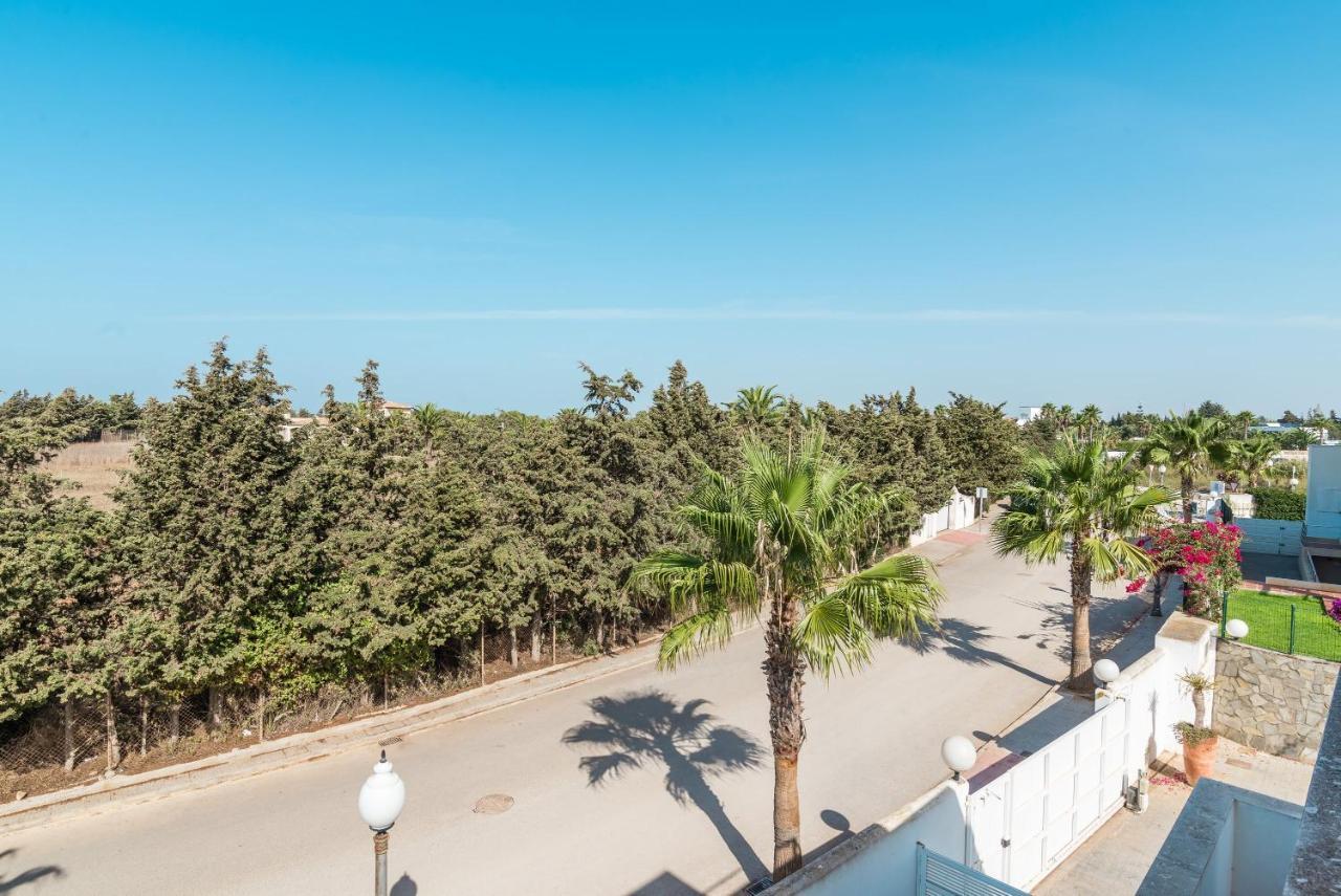 הוילה קוניל דה לה פרונטרה Casa Fuente Del Sol מראה חיצוני תמונה